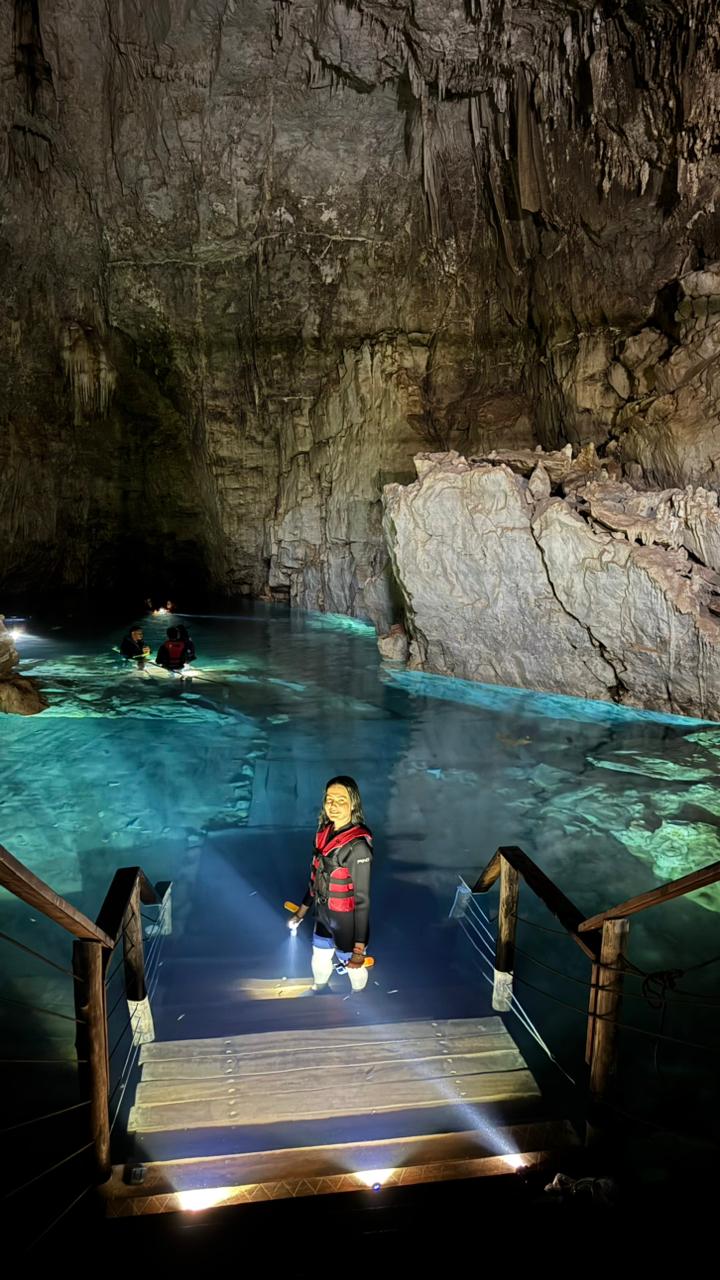 Cenário da Gruta do Mimoso em Bonito MS